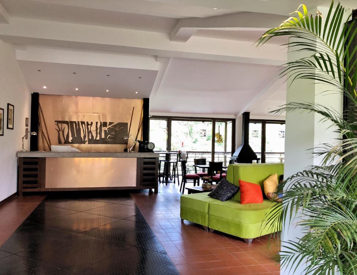 Hotel Bambu Inn サレント エクステリア 写真