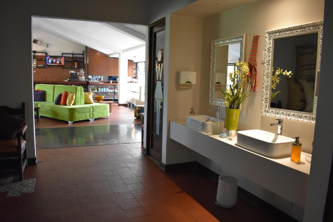 Hotel Bambu Inn サレント エクステリア 写真
