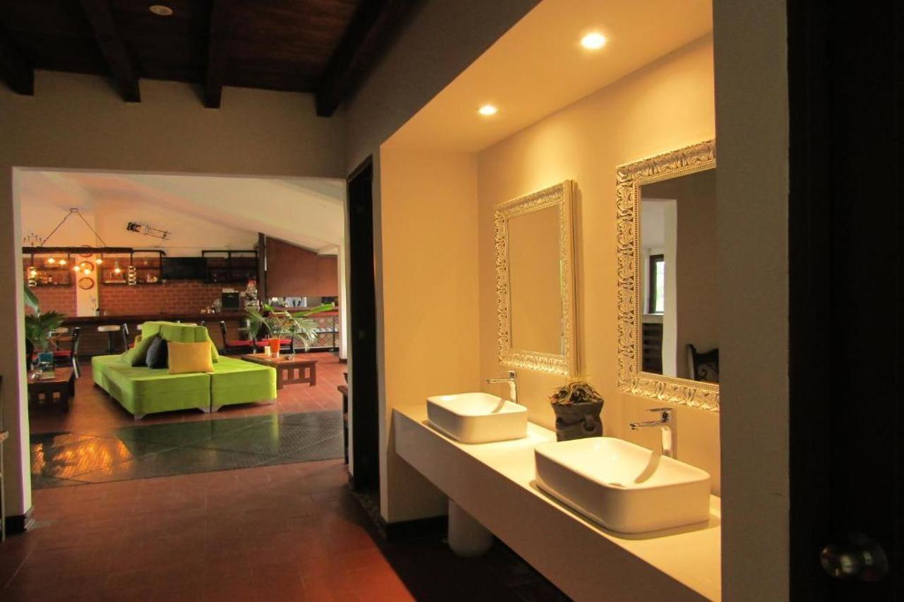 Hotel Bambu Inn サレント エクステリア 写真