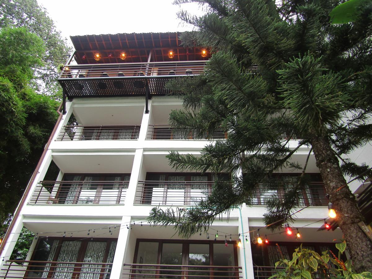 Hotel Bambu Inn サレント エクステリア 写真