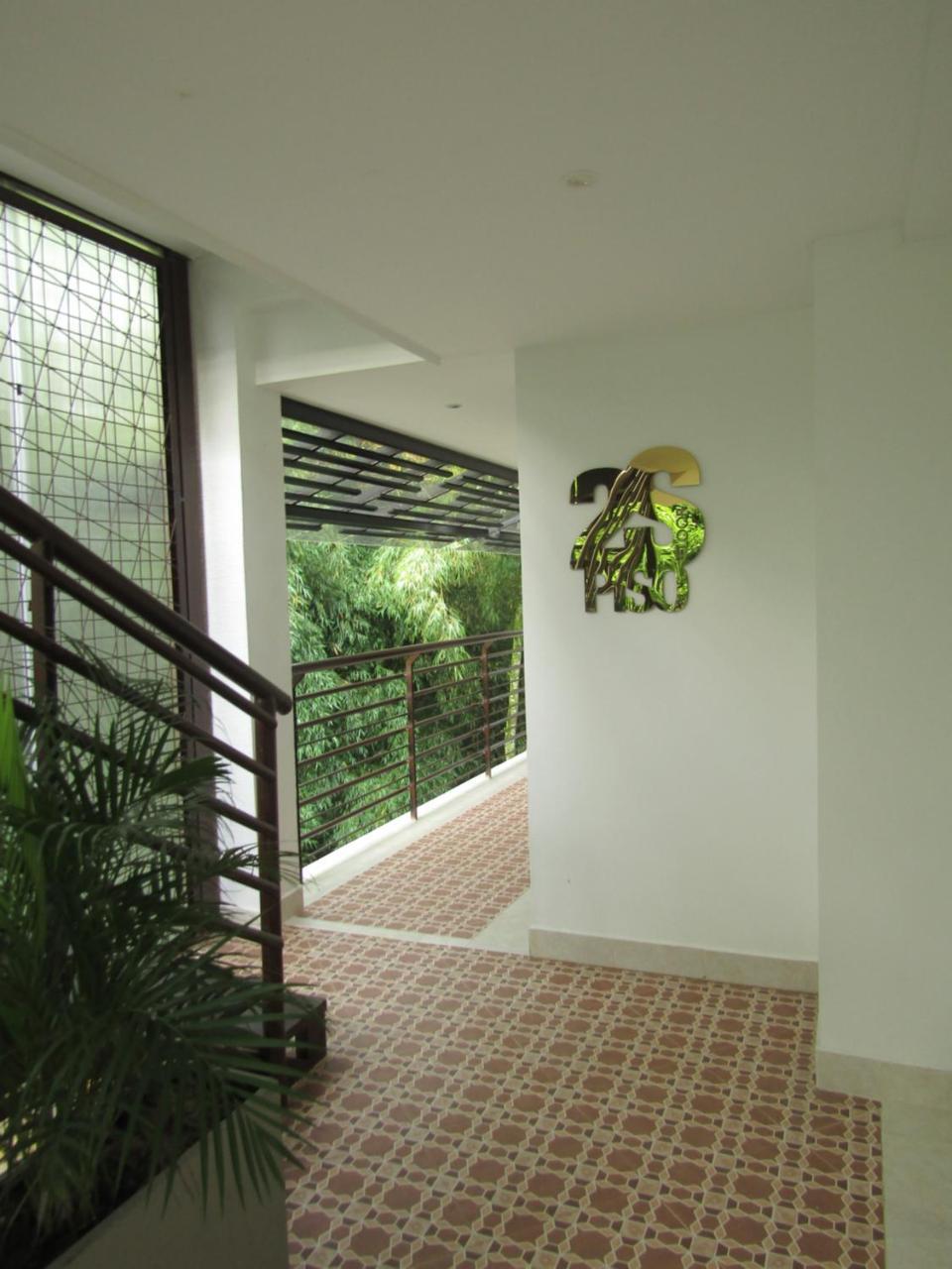 Hotel Bambu Inn サレント エクステリア 写真