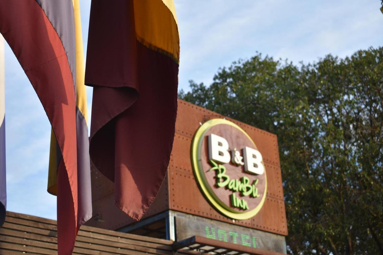 Hotel Bambu Inn サレント エクステリア 写真