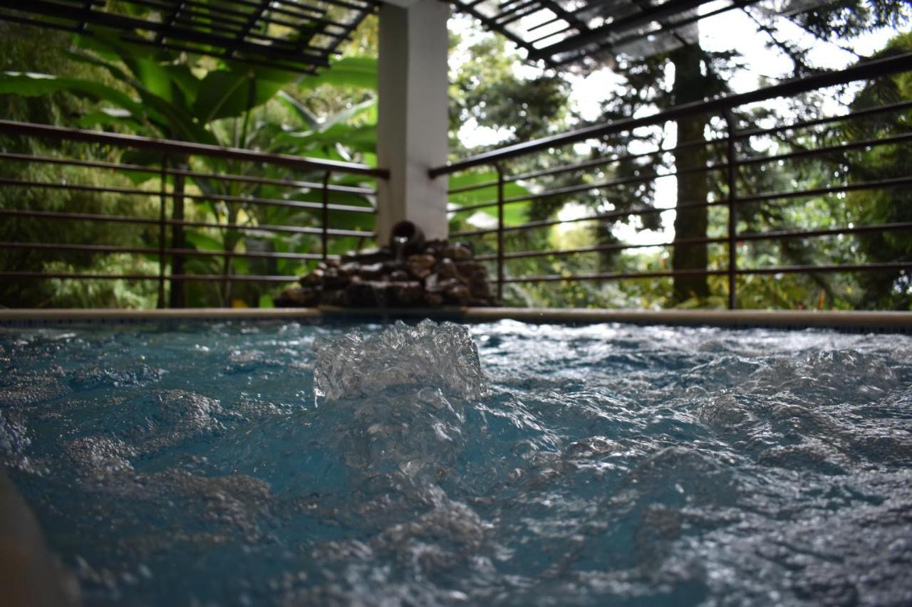 Hotel Bambu Inn サレント エクステリア 写真